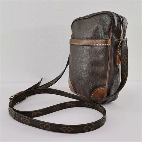 Lv sling bag original
